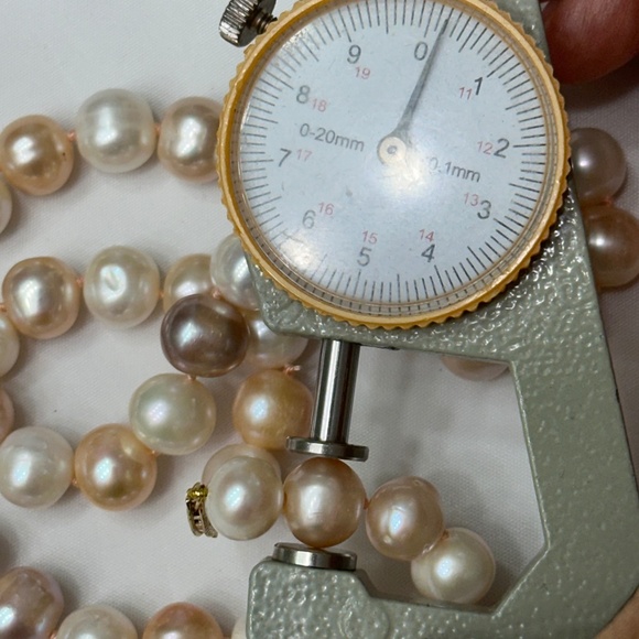 10mm+ HAND KNOTTED Multi-Color Pearls Strand 14K Yellow Gold Fill Clasp - Picture 8 of 8